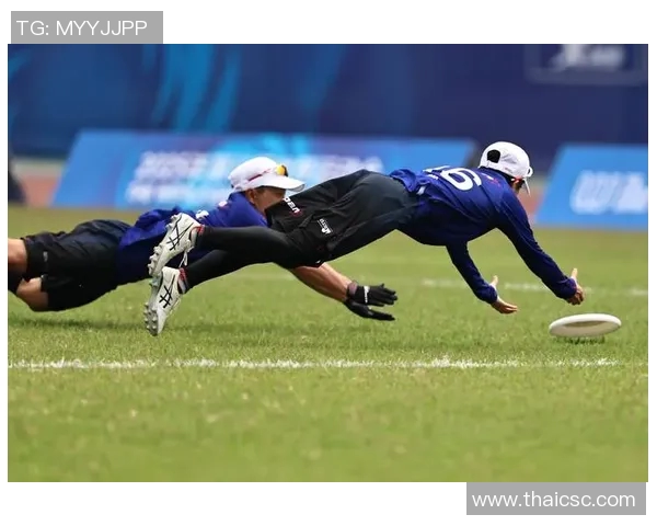 赛后分析:北京飞盘队与成都飞盘队实力对比与比赛亮点回顾 赛后分析:北京飞盘队与成都飞盘队实力对比与比赛亮点回顾