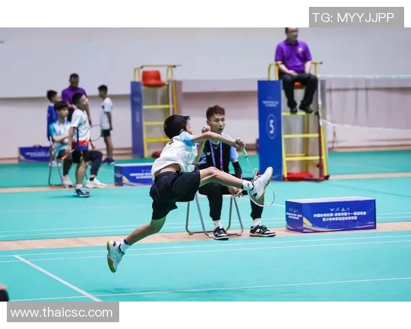 南京羽毛球队荣登羽毛球力量排行榜第一名展现强大实力与团队精神 南京羽毛球队荣登羽毛球力量排行榜第一名展现强大实力与团队精神