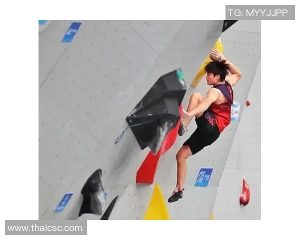 深圳极限运动队在世界攀岩锦标赛中以55分领先其他队伍勇夺积分榜首位